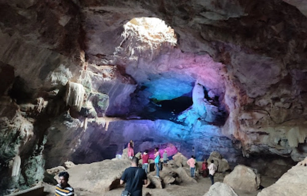 Borra Caves